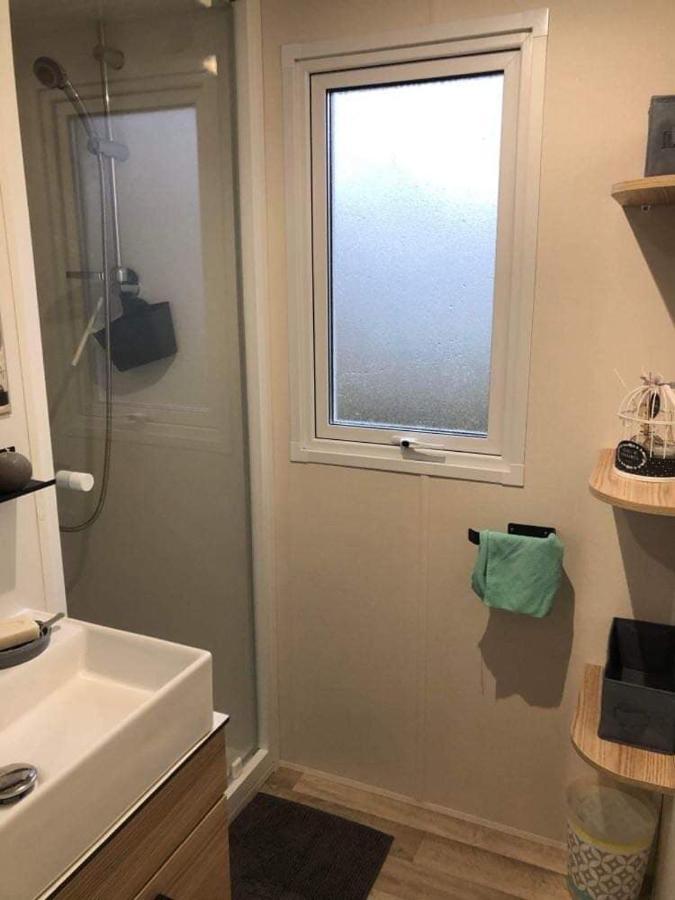 Mobil Home Neuf 6/8 Pers Biville-sur-Mer Exteriér fotografie
